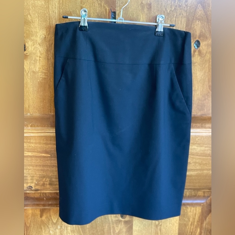 Black pencil skirt